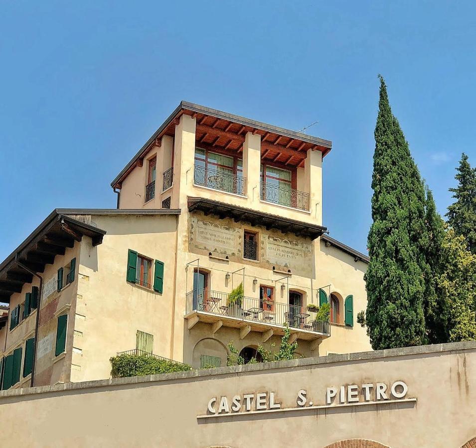 Relais Colle San Pietro Bed and Breakfast Verona Buitenkant foto