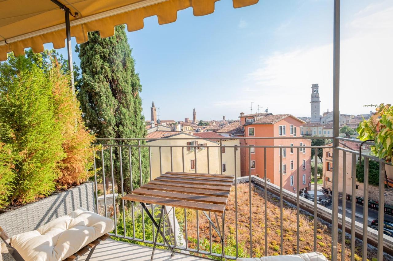Relais Colle San Pietro Bed and Breakfast Verona Buitenkant foto